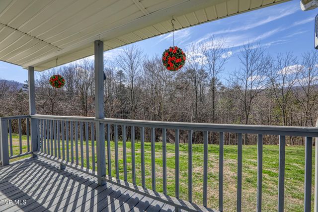 1746 Goshen Valley Road, Church Hill, TN 37642