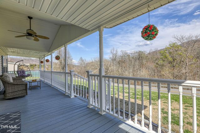 1746 Goshen Valley Road, Church Hill, TN 37642
