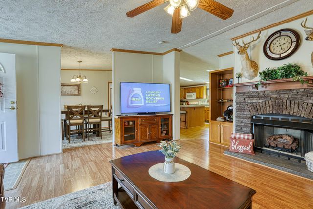 1746 Goshen Valley Road, Church Hill, TN 37642