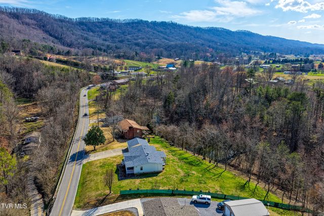 1746 Goshen Valley Road, Church Hill, TN 37642