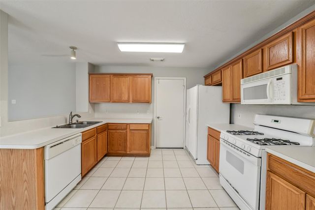 3231 Stoneydale Lane, Spring, TX 77388