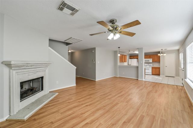 3231 Stoneydale Lane, Spring, TX 77388