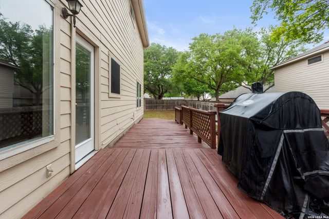 2832 Berry Trace, Schertz, TX 78154