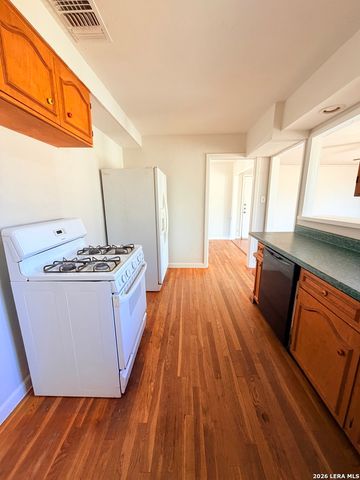 339 WAXWOOD LN, San Antonio, TX 78216