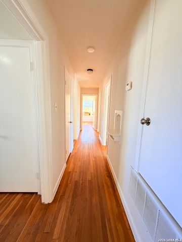 339 WAXWOOD LN, San Antonio, TX 78216