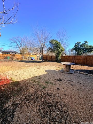 339 WAXWOOD LN, San Antonio, TX 78216