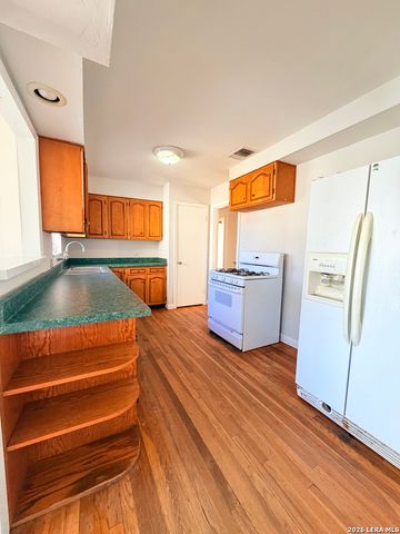 339 WAXWOOD LN, San Antonio, TX 78216