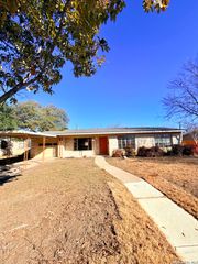 339 WAXWOOD LN, San Antonio, TX 78216