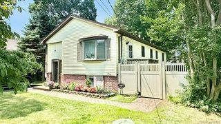 26 Robinwood Street, Mastic, NY 11950