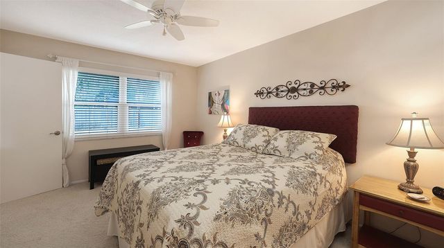 3957 BREEZEMONT DRIVE, Sarasota, FL 34232