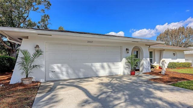 3957 BREEZEMONT DRIVE, Sarasota, FL 34232