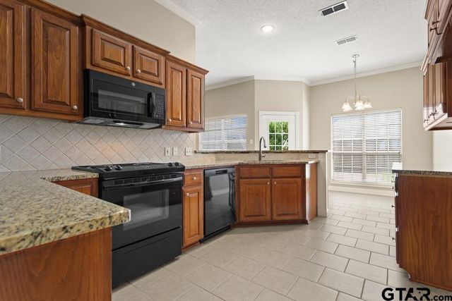 16541 Vieux Carre, Tyler, TX 75703