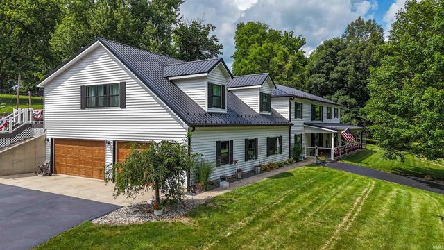 7082 N US Highway 24 East, Huntington, IN 46750