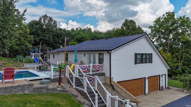 7082 N US Highway 24 East, Huntington, IN 46750