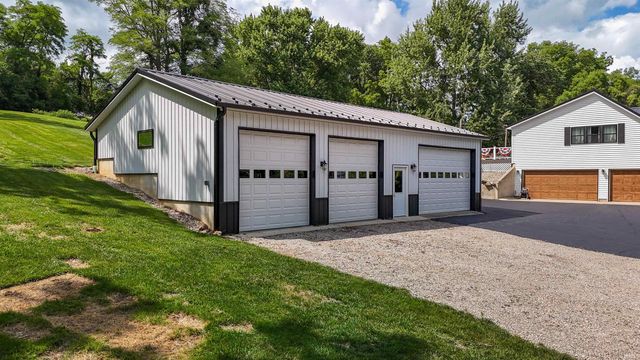 7082 N US Highway 24 East, Huntington, IN 46750