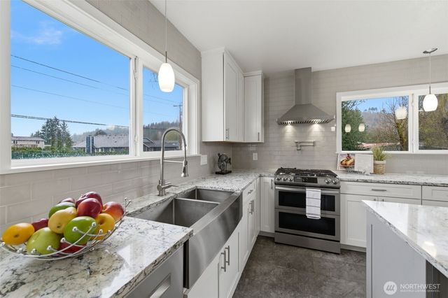 601 Celery Avenue, Algona, WA 98001