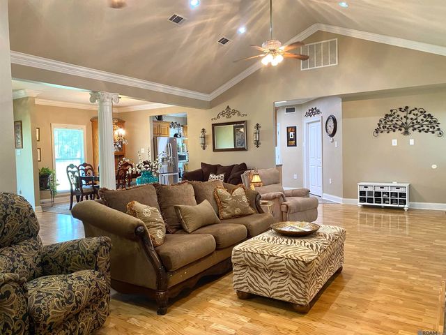 14395 Grand Bay Rd, Jarreau, LA 70749