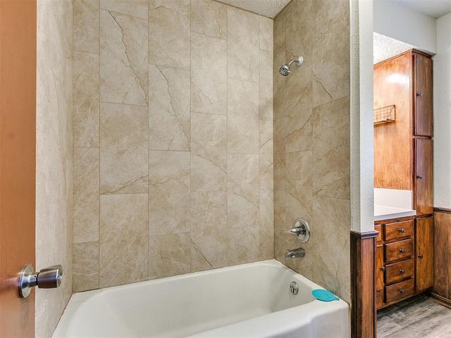 217 E Daws Street B, Norman, OK 73069
