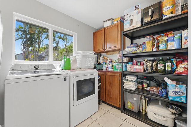 898 SE Evergreen Terrace, Port St. Lucie, Port St Lucie, FL 34983