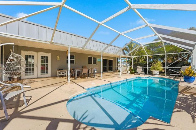 898 SE Evergreen Terrace, Port St. Lucie, Port St Lucie, FL 34983