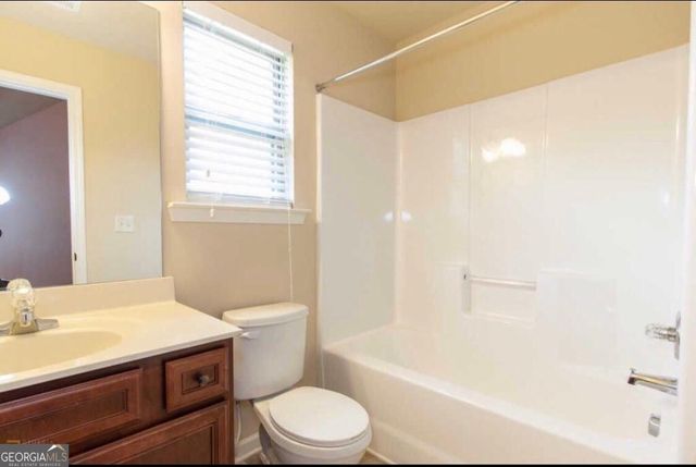75 Village Park Drive, Newnan, GA 30265