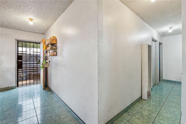 1020 N Kemp Avenue, Compton, CA 90220