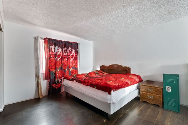 1020 N Kemp Avenue, Compton, CA 90220