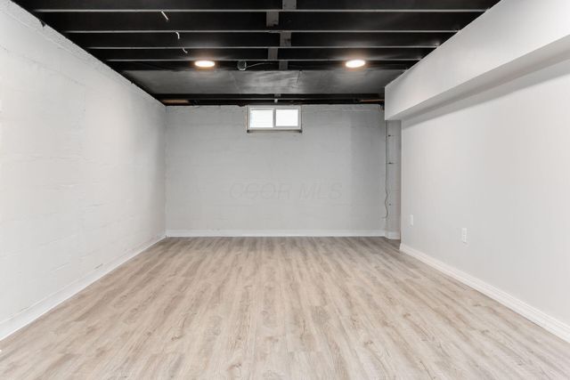 1283 Pauline Avenue, Columbus, OH 43224