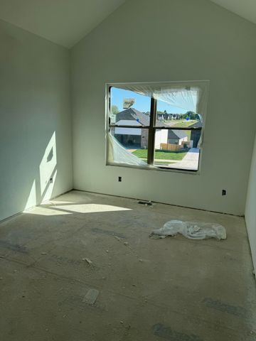 2505 W Webb Road, Ozark, MO 65721