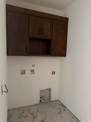 2505 W Webb Road, Ozark, MO 65721