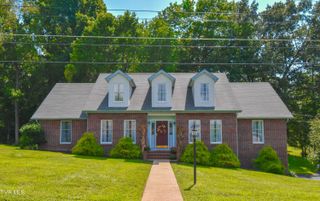 377 Overlook Drive, Blountville, TN 37617