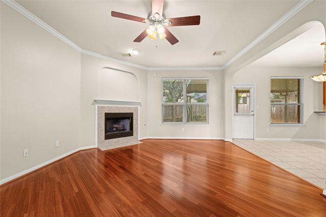 5105 Hibiscus Valley DR, Austin, TX 78739