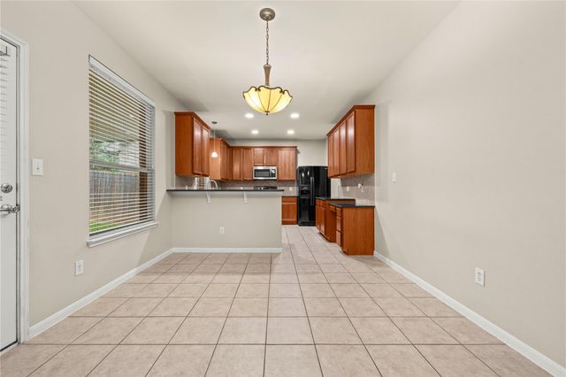 5105 Hibiscus Valley DR, Austin, TX 78739