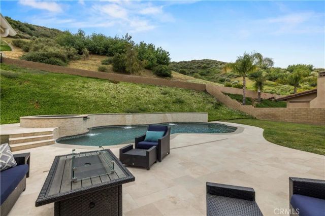 24949 Old Stone Way, Stevenson Ranch, CA 91381