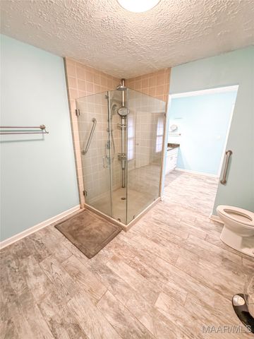 378 County Road 16 ., Valley Grande, AL 36701