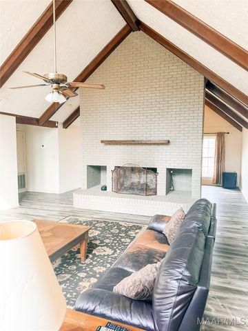 378 County Road 16 ., Valley Grande, AL 36701