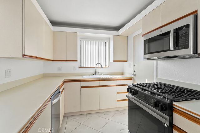 179 Bay Shore, Long Beach, CA 90803