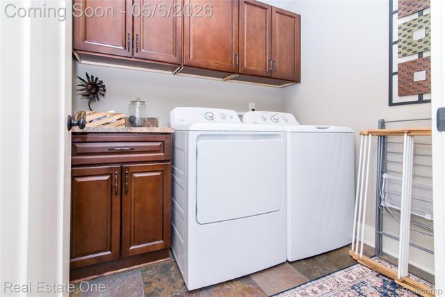 9474 Marshall Road, Green Oak Township, MI 48178