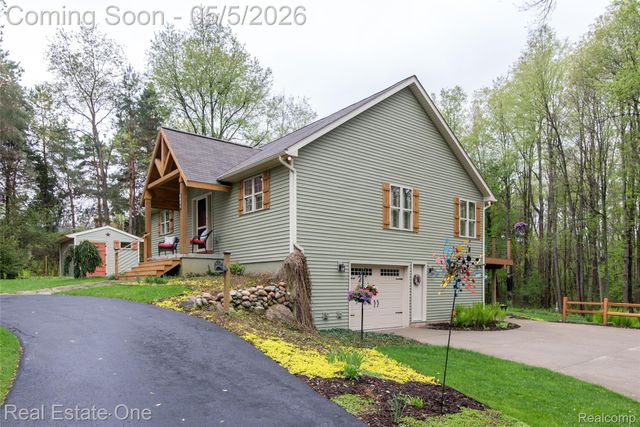 9474 Marshall Road, Green Oak Township, MI 48178