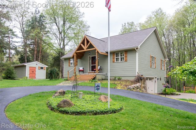 9474 Marshall Road, Green Oak Township, MI 48178