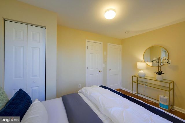 8-L SOUTHWAY, Greenbelt, MD 20770