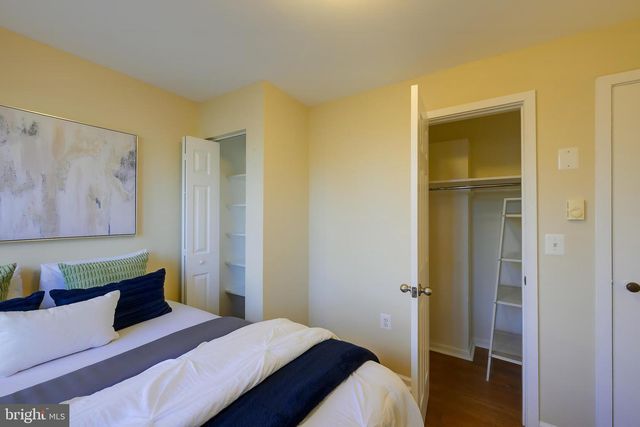 8-L SOUTHWAY, Greenbelt, MD 20770