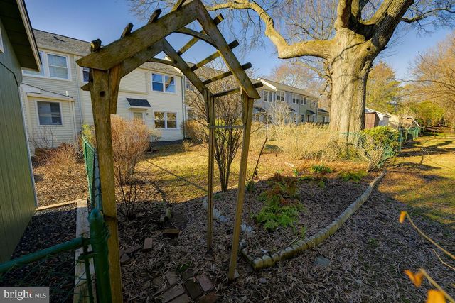 8-L SOUTHWAY, Greenbelt, MD 20770