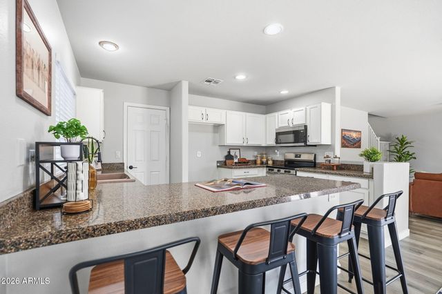 11317 W AUSTIN THOMAS Drive, Surprise, AZ 85378