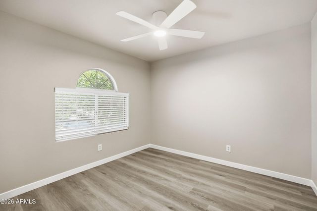 11317 W AUSTIN THOMAS Drive, Surprise, AZ 85378