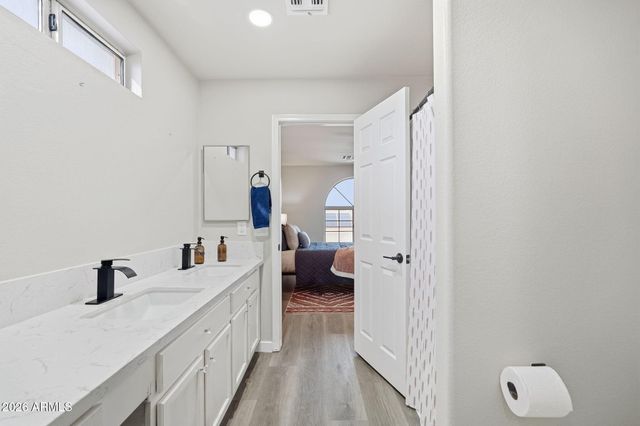 11317 W AUSTIN THOMAS Drive, Surprise, AZ 85378