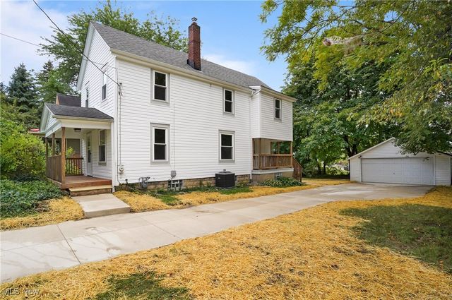 562 Tallmadge Road, Cuyahoga Falls, OH 44221