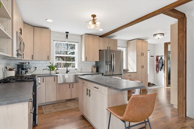 7241 Harriet Avenue S, Richfield, MN 55423