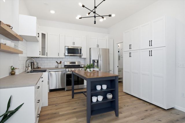 7241 Harriet Avenue S, Richfield, MN 55423