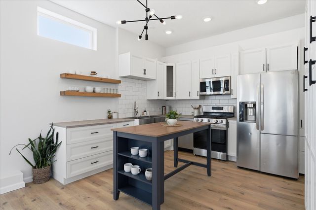 7241 Harriet Avenue S, Richfield, MN 55423